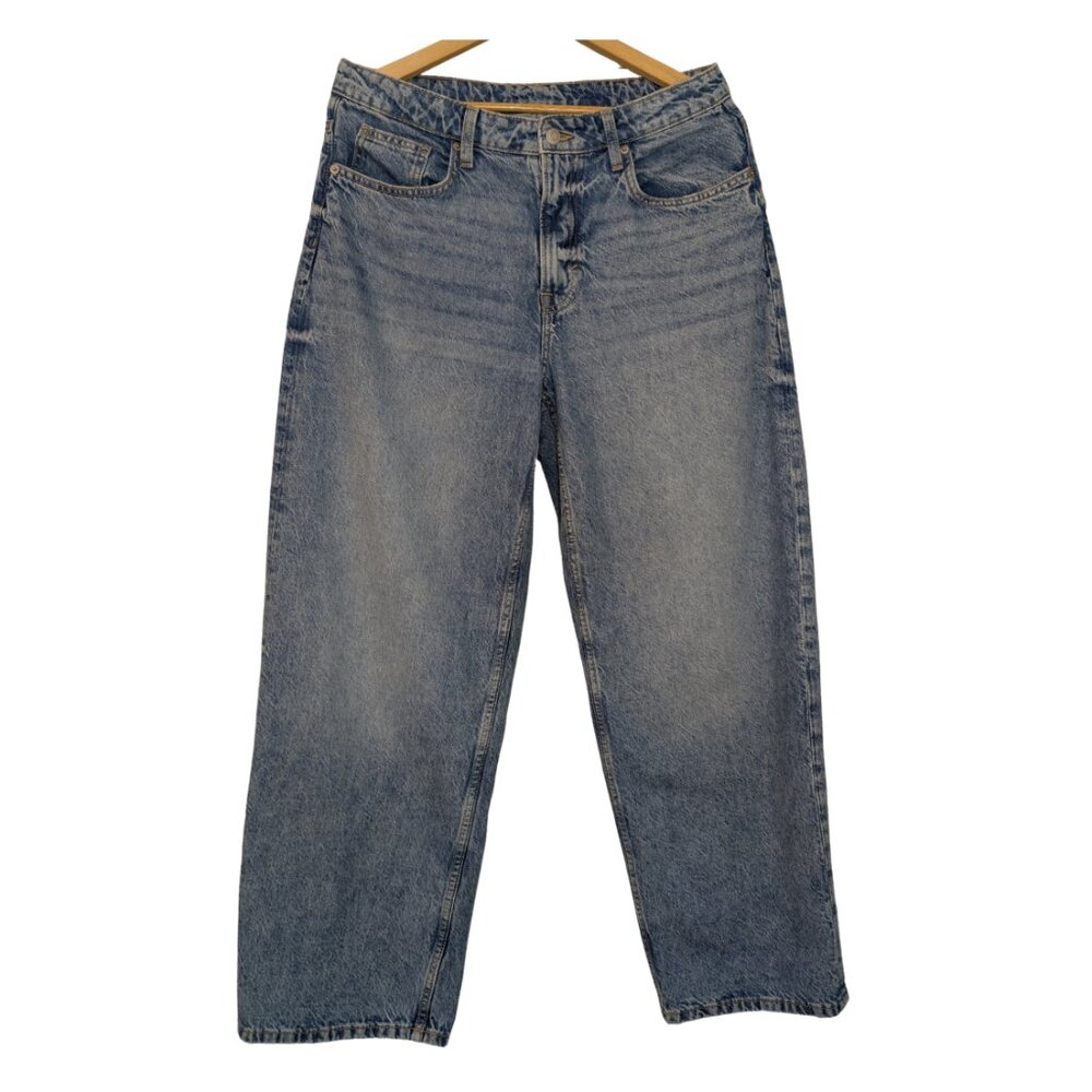H&M Baggy High Rise Jeans | Light Wash | 90s vibe | Art No: 1208532 | Size 10